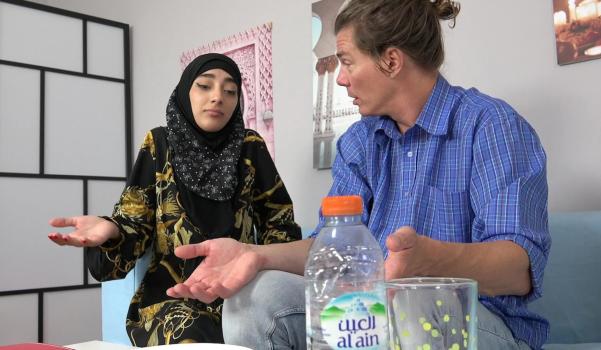 SexWithMuslims 2025 06 13 Lunita Galactica Sexy Muslim babe spreads her legs instead of cooking lunch