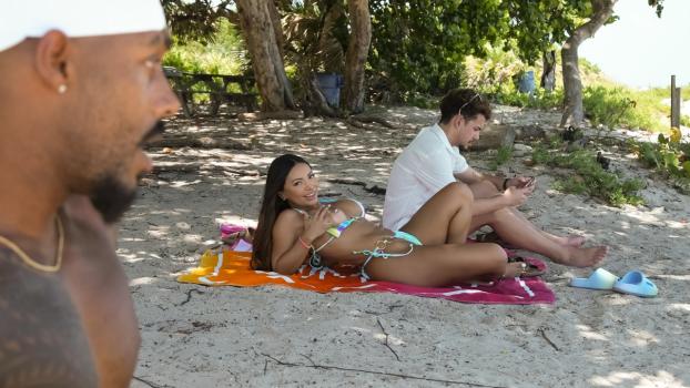RKPrime 2025 09 18 Brandy Salazar Baes Beach Day Anal