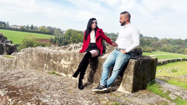 Jacquieetmicheltv 2025 10 27 Marina 31 years old, from Biarritz