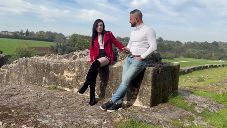 JacquieEtMichelTV 2025 10 27 Marina De Biarritz 31 Years Old From Biarritz