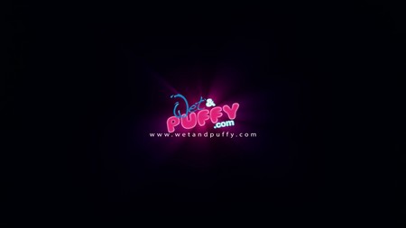 WetAndPuffy 2025 11 19 Molly Smith