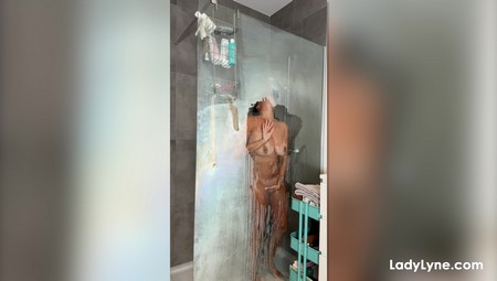 LadyLyne 2025 11 13 Join My Morning Shower Routine