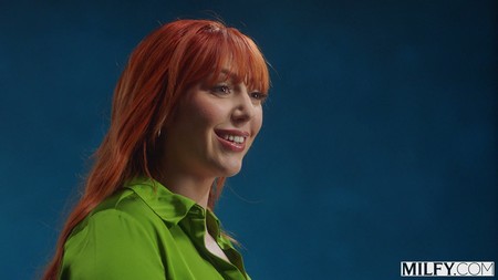Milfy 2025 12 31 Lauren Phillips Married Redhead Lauren Gets DPed