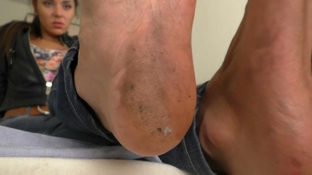 Carry Cherry Under Girls Feet Karen Dirty Feet For Hungry Bitch