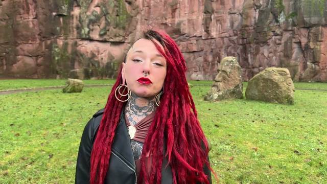 JacquieEtMichelTV 2026 02 12 Marie Bavaria 28 Years Old From Epinal