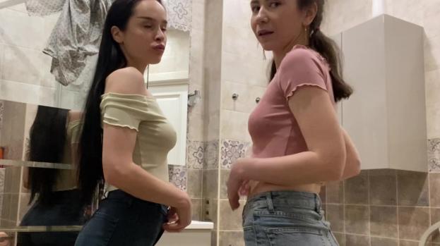 DTFSluts 26 02 23 Juicy Leila And Vivian Grace Lesbian Playtime