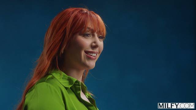 25 12 31 Lauren Phillips Married Redhead Lauren Gets DPed