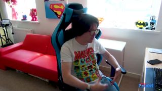 E256 Mona Summers Nerd Splattering XXX 1080p MP4-LEWD