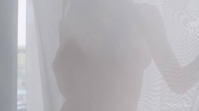 21 10 29 Mila Azul Lustful Corner