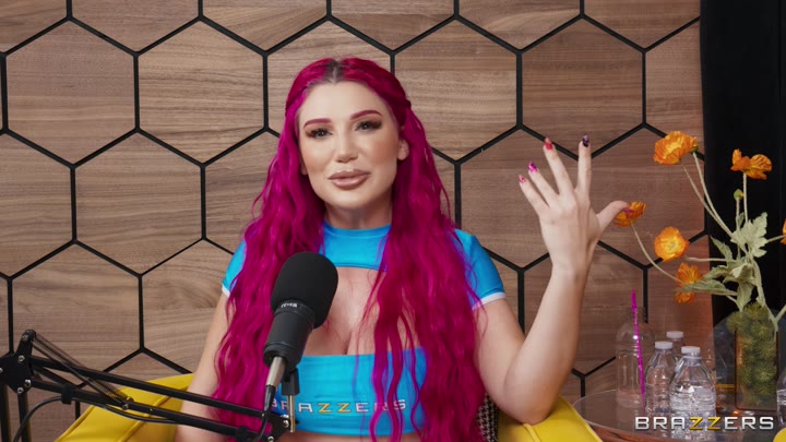 BrazzersExxtra 2026 06 09 Yhivi And Lily Lou The Brazzers Podcast Episode 18