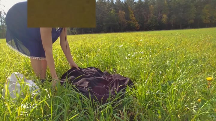 Dildo Ride in public Field