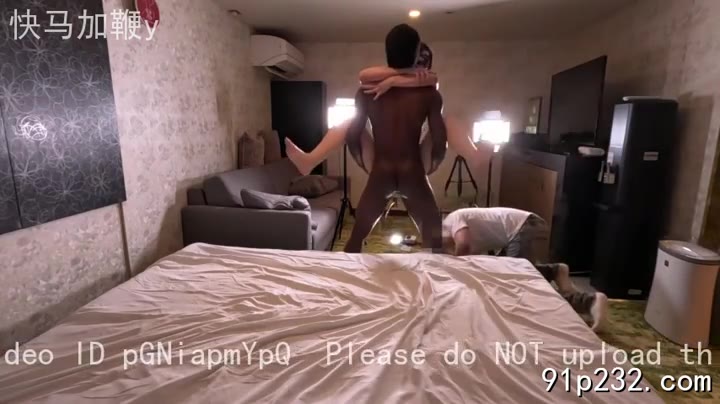 The Adulterous Wife Invited Two Black Men To Take Turns Fucking Her, While Her Impotent Husband Could Only Film Her From The Sidelines Chinese Porn Taiwanese Porn