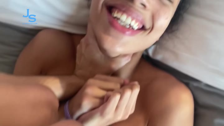 Alexis Tae Jay Smooth Pussy On Restraints bg