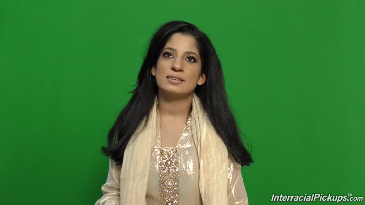 2015-08-20 Interracial Pickups Nadia Ali BTS