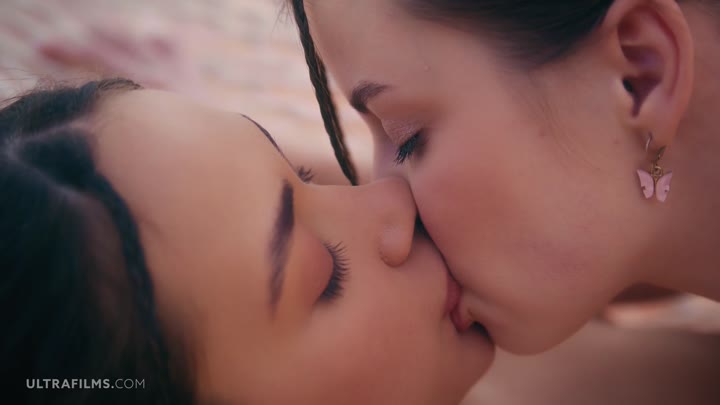 UltraFilms 26 06 23 Chelsea Baby And Vixi Rafi Crazy Fling